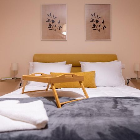 Feel At Home - Kalamata - Near The Center ภายนอก รูปภาพ