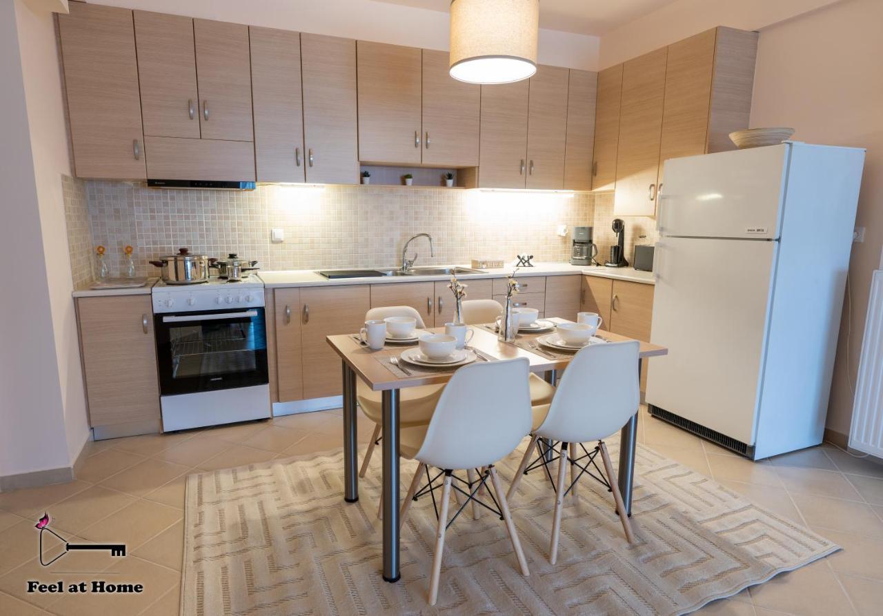 Feel At Home - Kalamata - Near The Center ภายนอก รูปภาพ