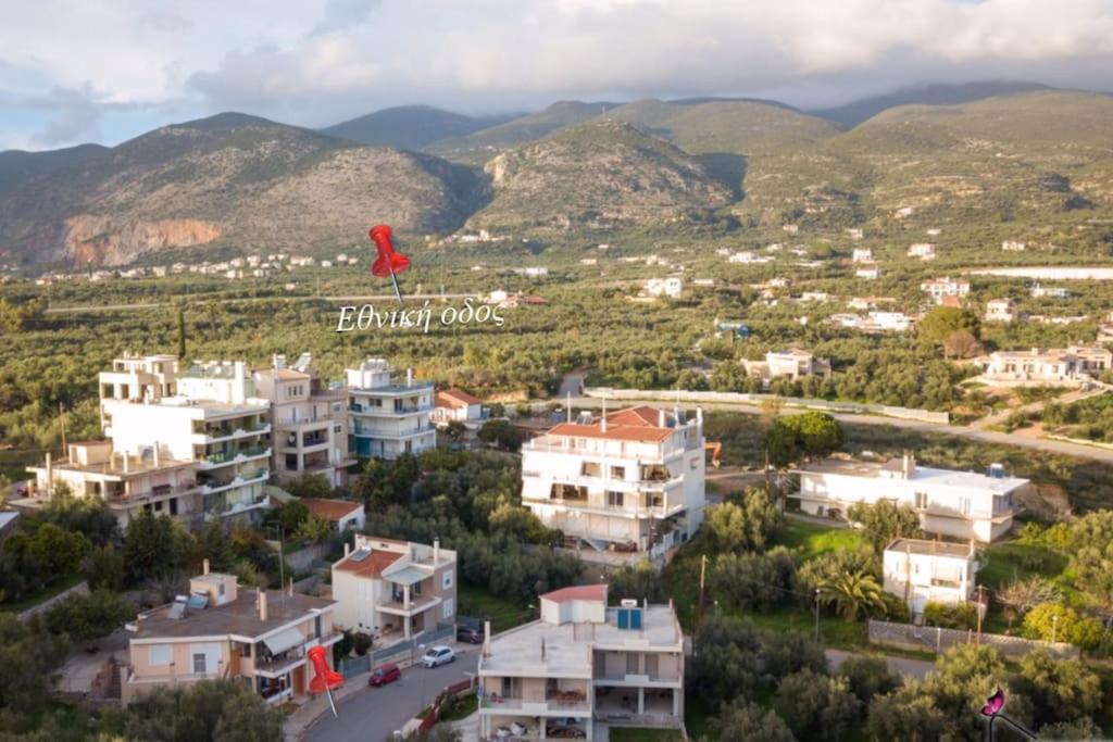 Feel At Home - Kalamata - Near The Center ภายนอก รูปภาพ