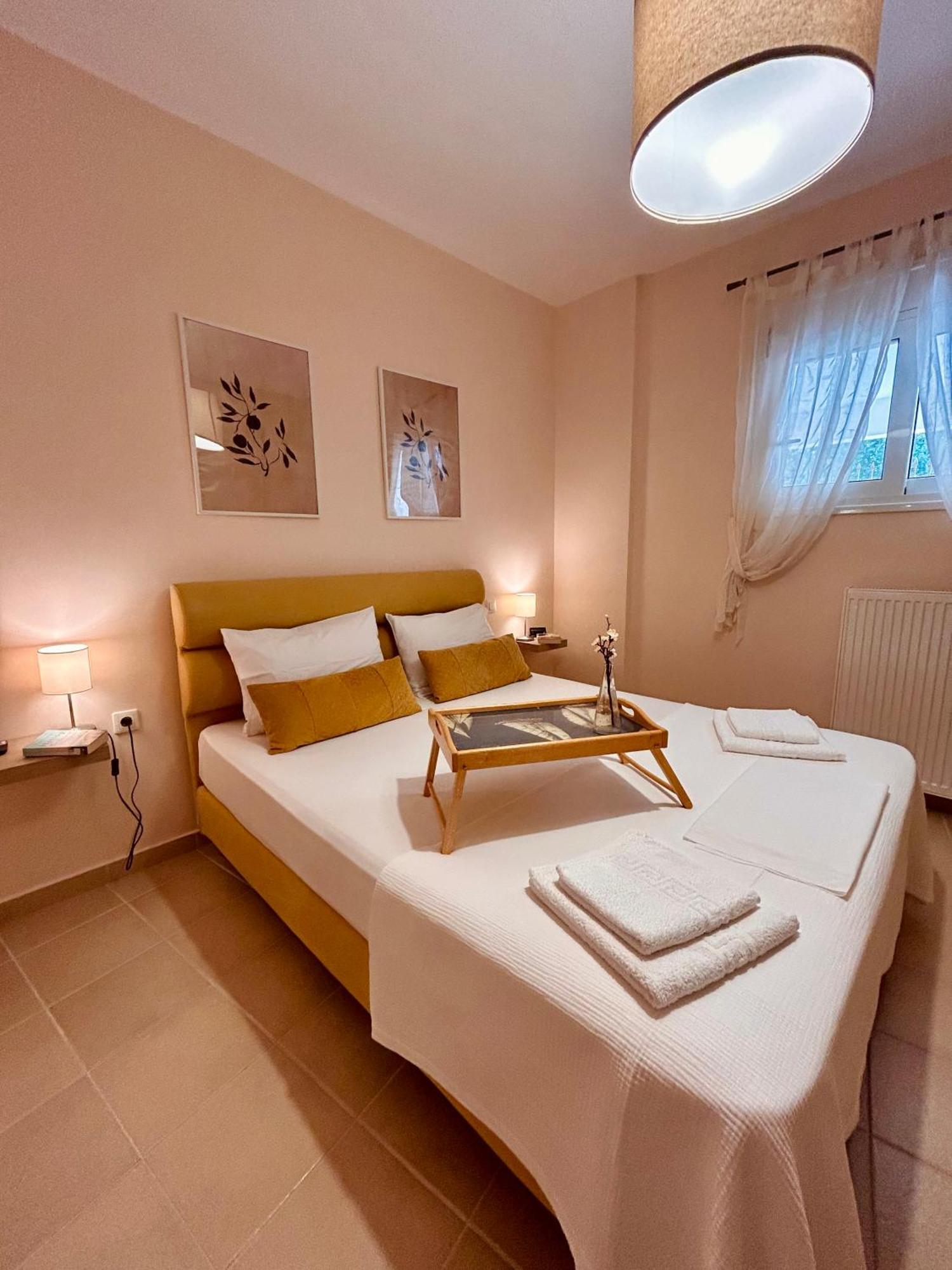 Feel At Home - Kalamata - Near The Center ภายนอก รูปภาพ