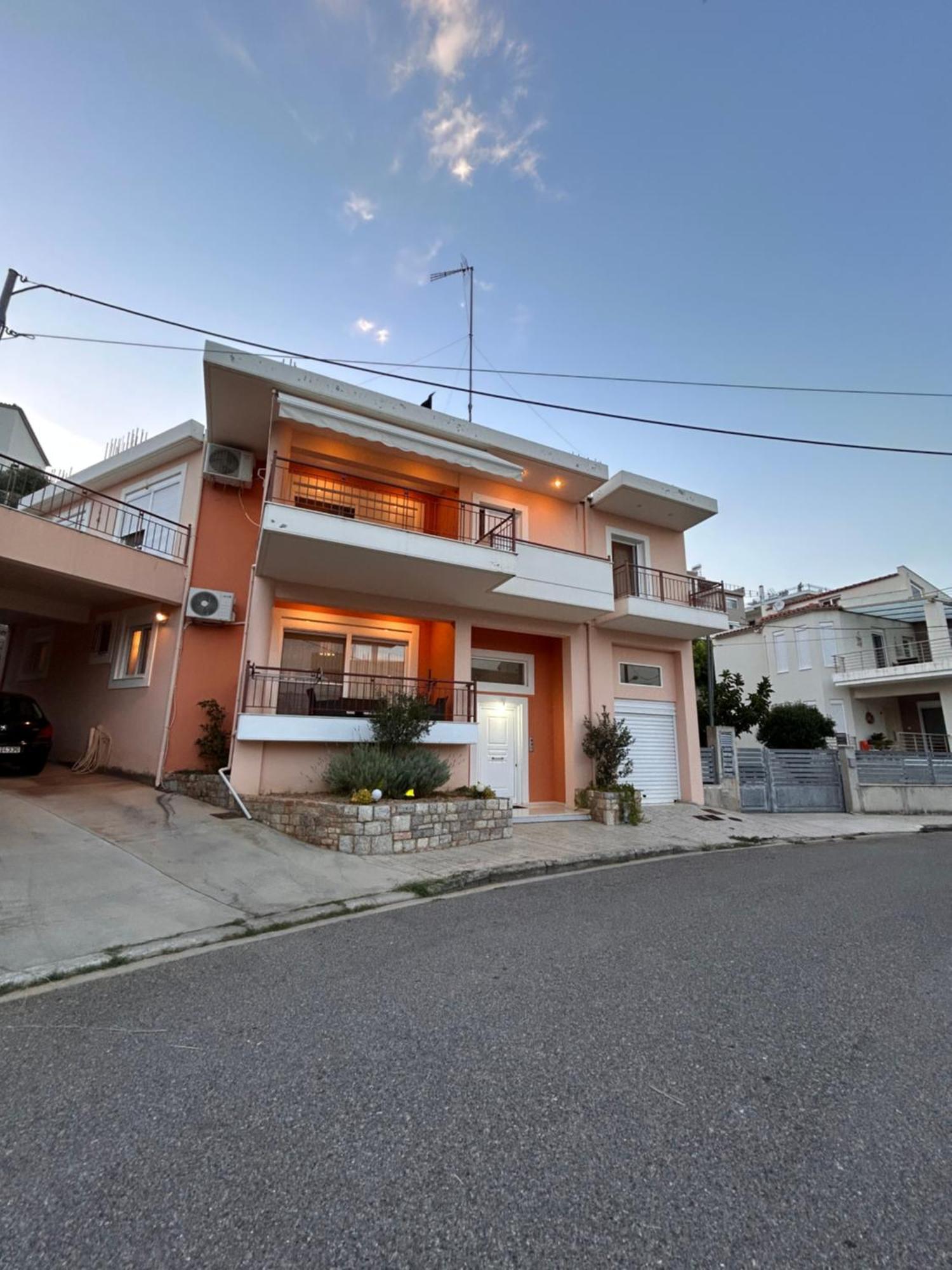 Feel At Home - Kalamata - Near The Center ภายนอก รูปภาพ