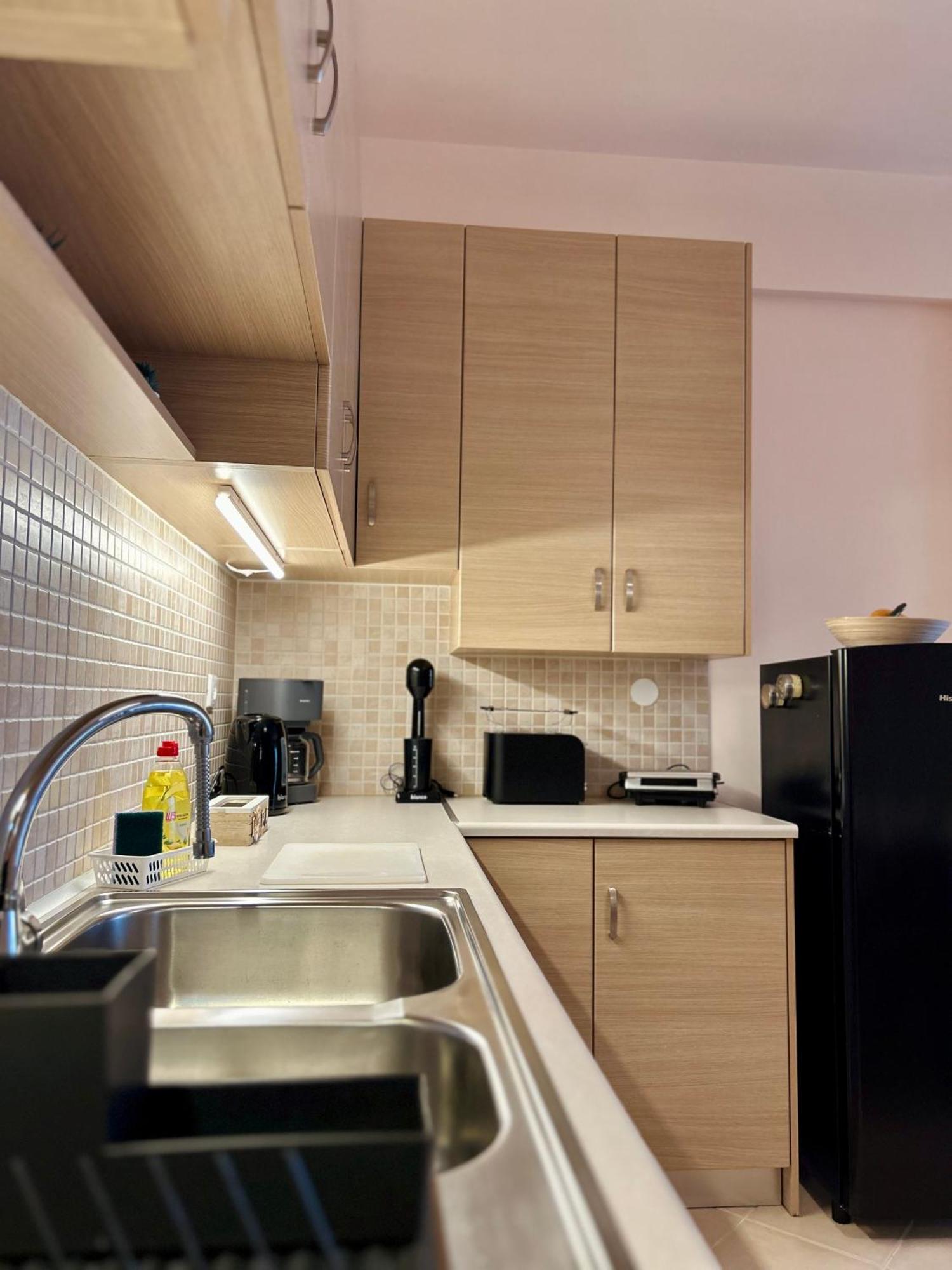 Feel At Home - Kalamata - Near The Center ภายนอก รูปภาพ